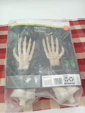 NIP Skeleton Hand Yard Stakes